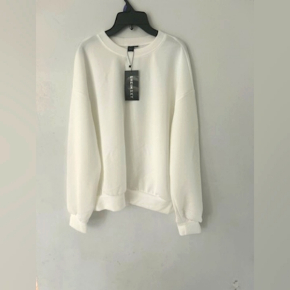 White long sleeve shirt